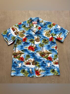 Vintage Hawaiian Shirt Made in Hawaii RJC Aloha Shirt Tropical Island Print M